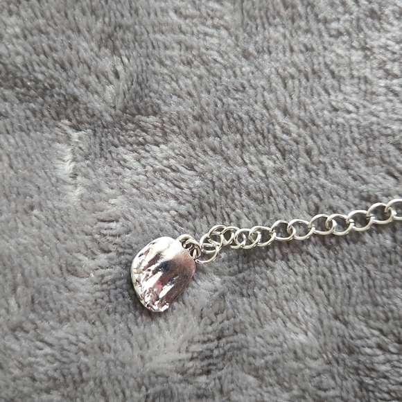 A Silver Tone Reversible Necklace with  Polished & Striated Sides 16 inches. - Picture 3 of 11